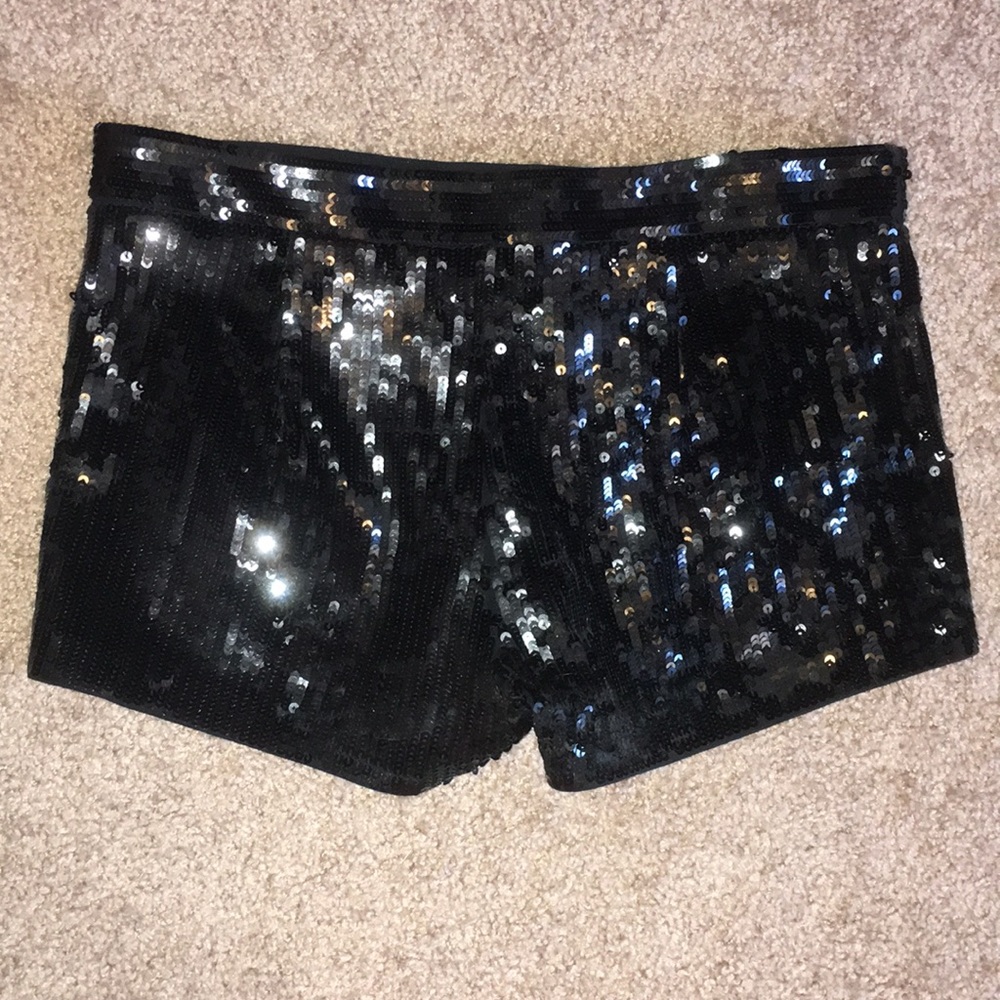 Express sequin shorts - Picture 2 of 3